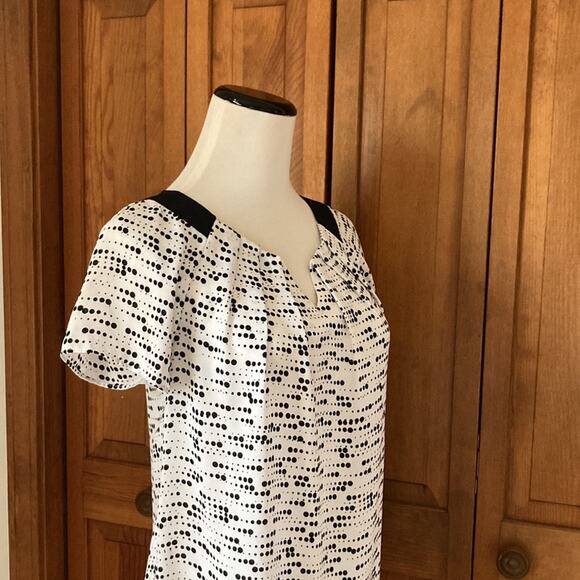 Worthington Black & White Chiffon Pullover Top, Size SP - Picture 2 of 7